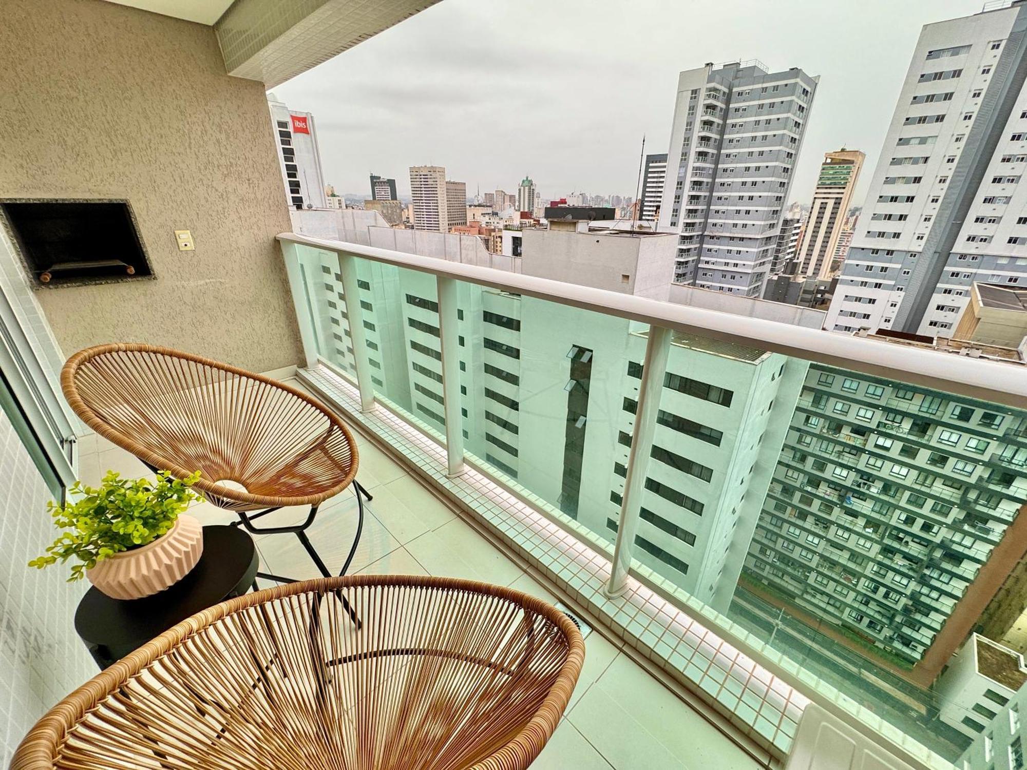 Lifespace Curitiba - Apartamentos Urooms 客房 照片
